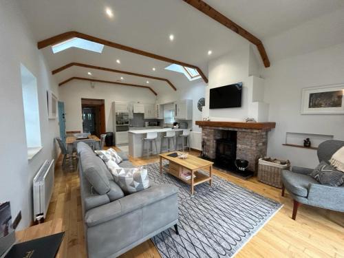 Belfast House | The Cottage at Ashbrook - Charming Country Cottage near Belfast