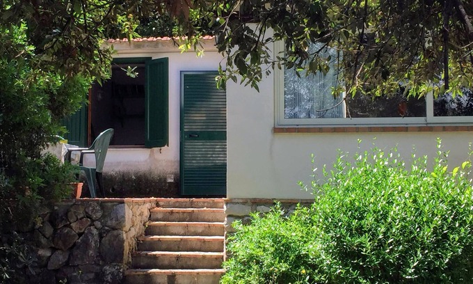 Gaeta Cottage | The Cottage of Gaia, overlooking the sea Ariana beach in Gaeta, between Rome and Naples