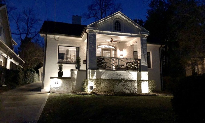 Virginia Highland House | The Cottage on The Park, Virginia Highlands