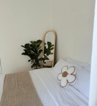 Tuy Hoa Hotel | The Cowly House