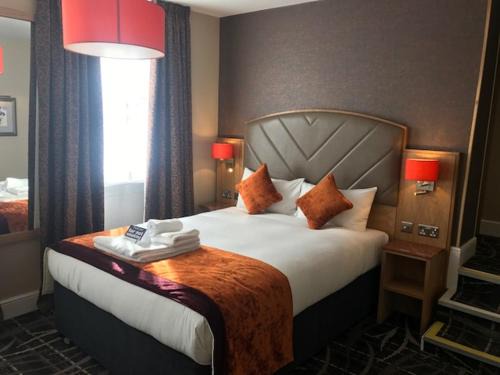 Biggleswade Hotel | The Crown Hotel Wetherspoon