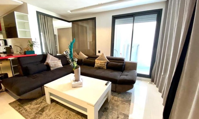 Anfa Apartment | The Dream 23-Modern, Comfortable in Heart of Casa
