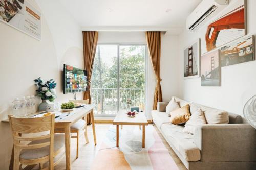 Quang An Hotel | The Euphoria Sophisticated Style - Stay 24h