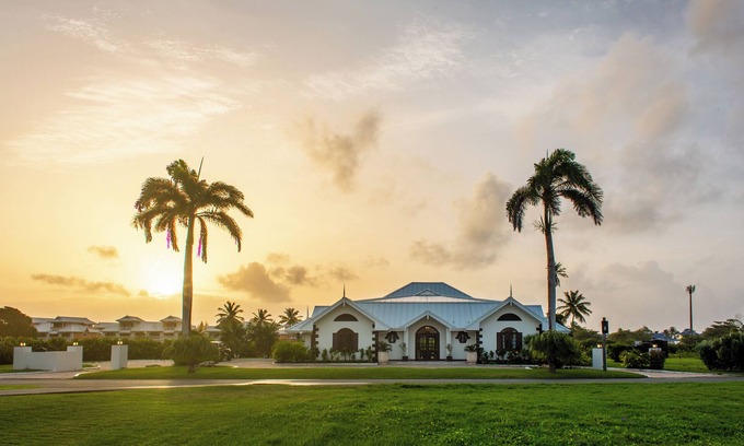 Lowlands Villa | The Fairway Villa: A luxe 6BR retreat in Tobago, ready July 2025! Sleeps 20-26.