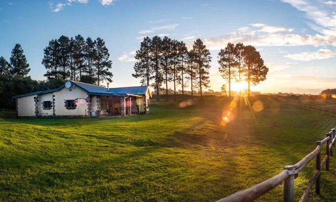 Nottingham Road Ski Chalet | The FarSide Stable Cottage