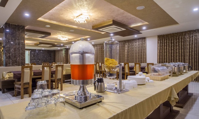 Ahmedabad Hotel | The Grand Vinayak Hotel