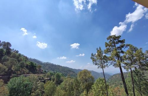 Kasauli Apartment | The Grandview Hotel Kasauli