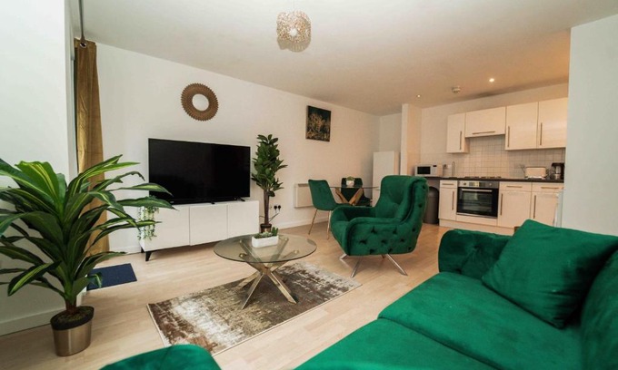 Salford Apartment | The Green Palace Manchester