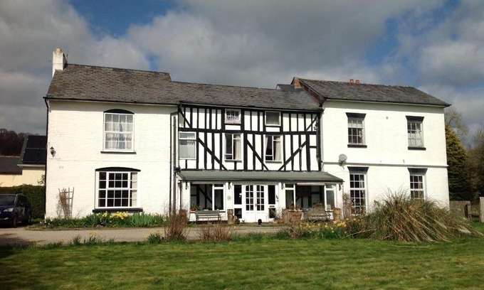 Newtown House | The Gro Guest house