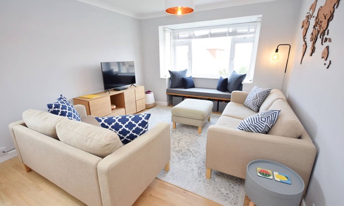 East Wittering Cottage | The Gulls - Wittering - a flat that sleeps 4 guests in 2 bedrooms