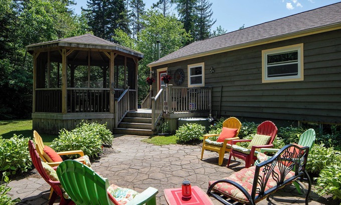 Hubbards House | The Haven in Hubbards