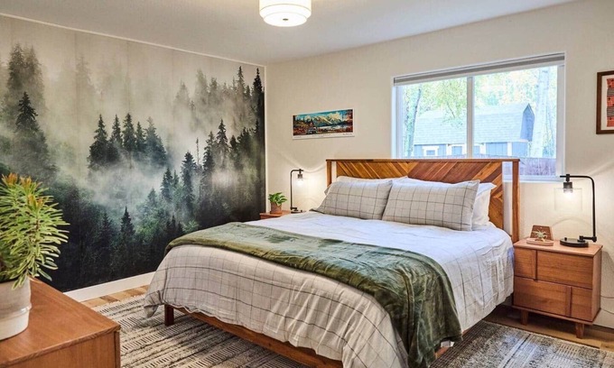 Bayshore - Klatt House | The Hideaway | Sleeps 6 | 10 mins from Airport