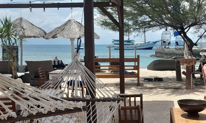 Gili Gede Hotel | The High Dive Gili Gede