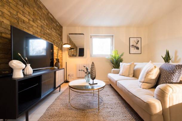 Highgate Apartment | The Highgate Hideaway - Modern & Stylish 2BDR Flat