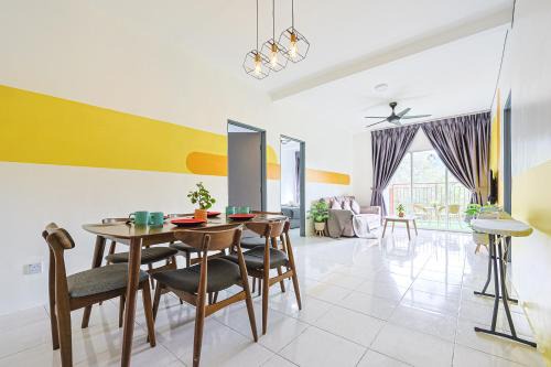 Brinchang Apartment | The Highland Nest-Cool Weather & Cozy Clover Home 8-23A