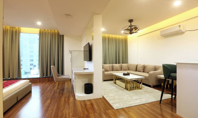 Bengaluru Hotel | The Hoften Sterling Plaza Near Kempegowda International Airport
