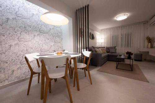 Ilisia Apartment | The HostMaster Faedra's Haven