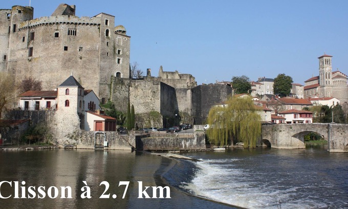 Cugand House | "The House of Rose" near CLISSON and 30 minutes from PUY DU FOU (Cugand)