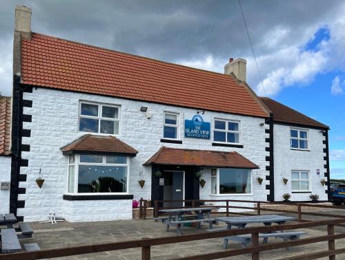 Berwick-upon-Tweed Hotel | The Island View - A1