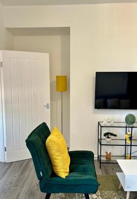 Jarrow Apartment | The Jarrow Comfort Hub, Spacious & Modern Living, 3bedroom apartment near Newcastle