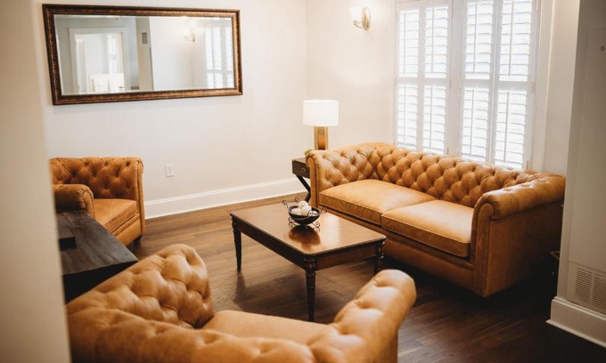 Downtown Hotel | The Jefferson Inn