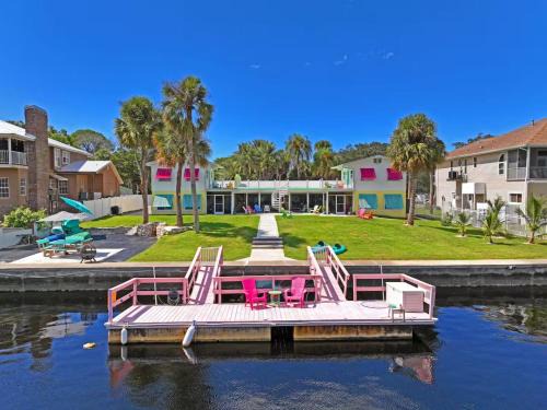 New Port Richey Estates House | The Keys Bungalow On The Cotee River