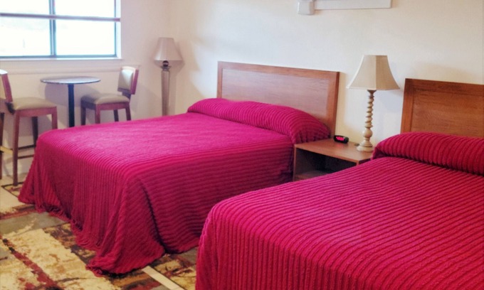 Winnsboro Hotel | The Lake Store Lodging Room #2