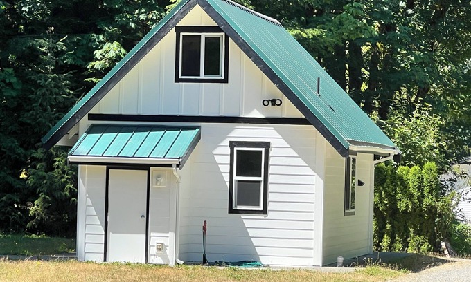 Glacier Cabin | The Little Tiny Cabin "LTC"