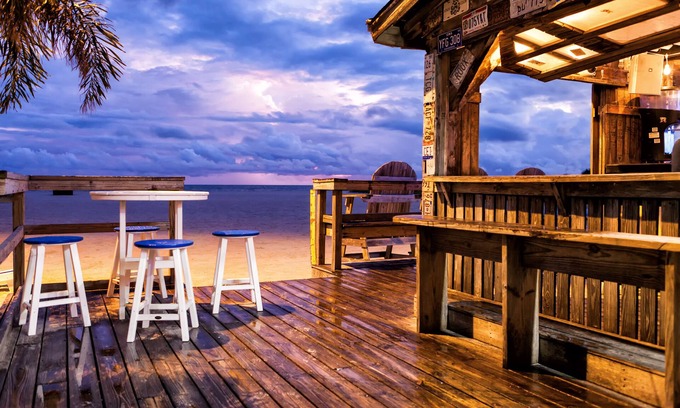 St. Pete Beach Hotel | The Luce, St. Pete Beach, a Tribute Portfolio Hotel