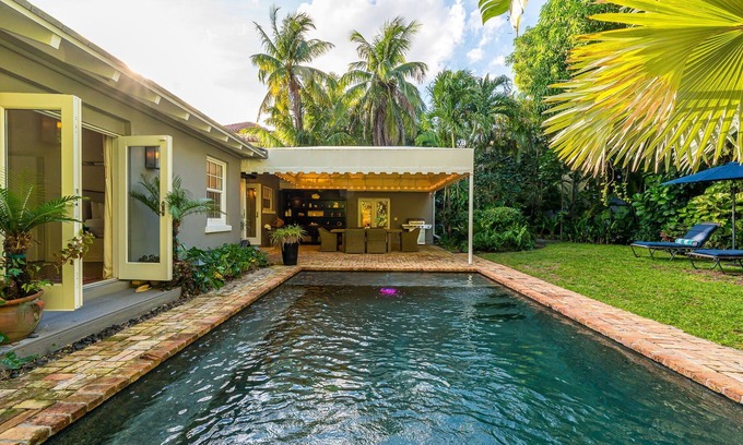 Poiciana Park II House | The Mango Hideout | Saltwater Pool & Hot Tub!