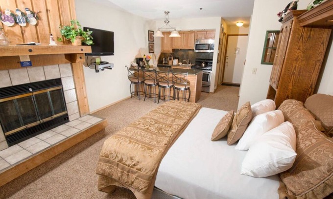 Kirkwood Apartment | The Meadows Region - Studio Condo | Near Ski Lifts