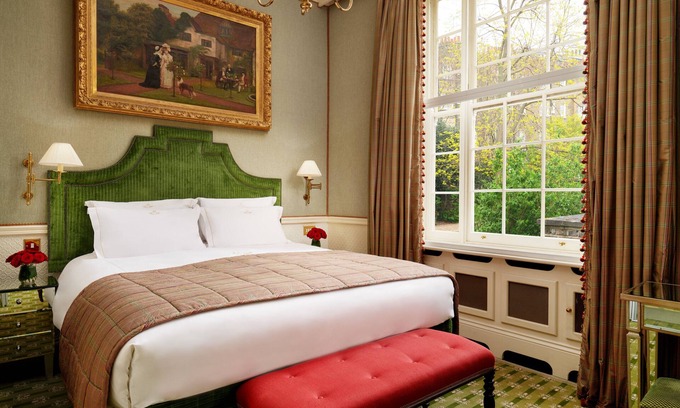 Bloomsbury Hotel | The Montague On The Gardens