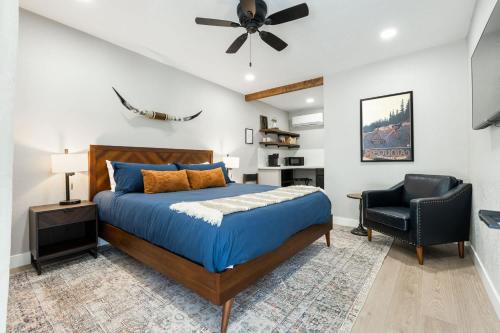 Three Rivers House | The Moro | Sequoia Motel RM3