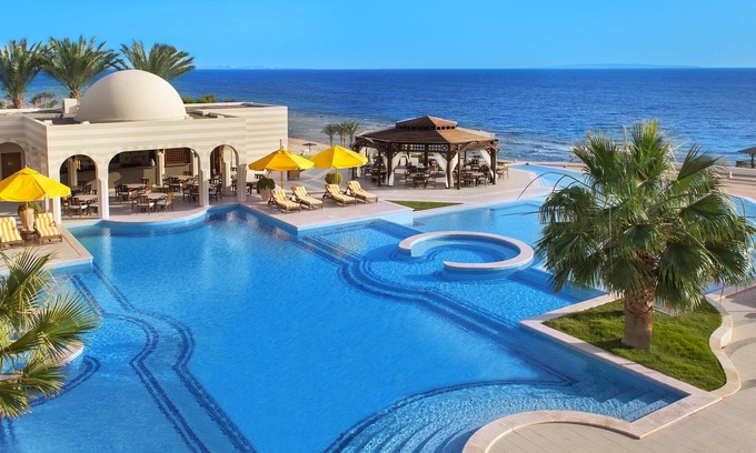 Village Road Hotel | The Oberoi Beach Resort, Sahl Hasheesh