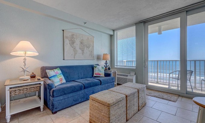 Lenox Park Hotel | The Ocean Calls, Unit #612