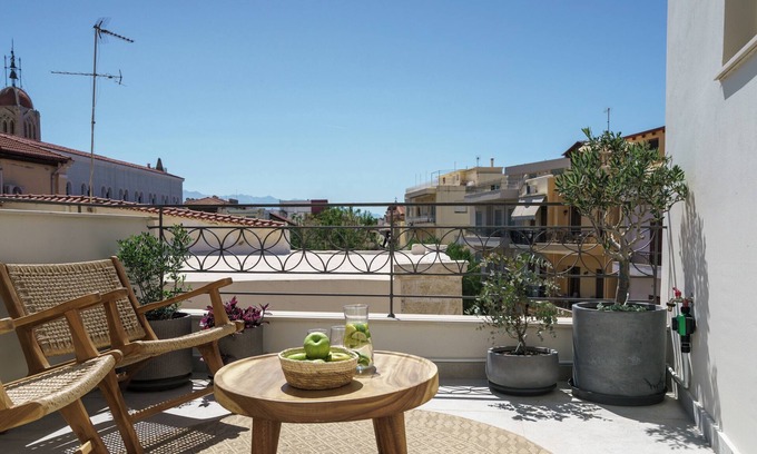Rethymno Apartment | The Old Distillery Premium Suites