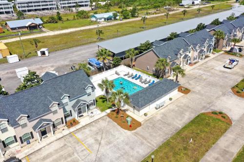 Palms House | The Palms 2B by Pristine Property Vacation Rentals