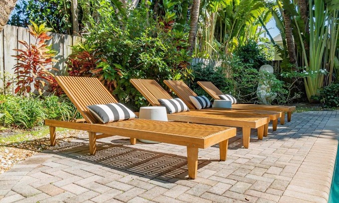 Flamingo Parks House | The Palms Cottage Private Pool, Downtown, Beach, CityPlace