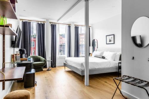 Bangor Apartment | The Phenix Historic DTWN Hotel, King Bed, Pickering Square View, Room # 301