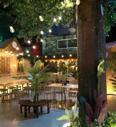 L'Olivereta Hostel | The POD Suite Hostel Village