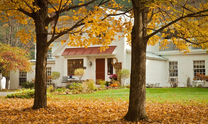 Quechee Hotel | The Quechee Inn at Marshland Farm