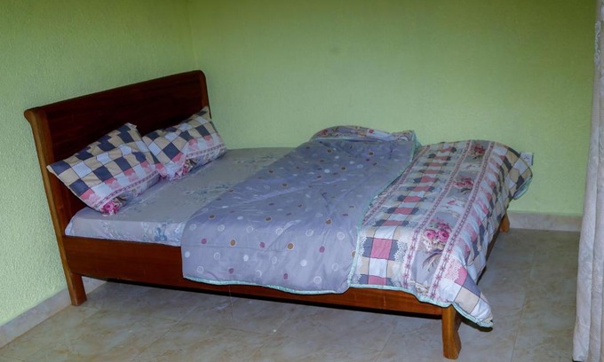 Kigali House | The Queen’s courtyard