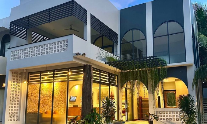 Kampot Hotel | The R&B Boutique
