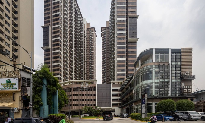 Pasay Apartment | The Radiance Manila Bay