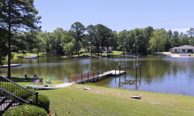 Leesville House | The Retreat at Vansant
