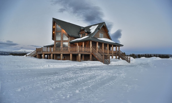 Island Park Cabin | The Sawtelle Lookout- A Cozy Cabin Just 20 Minutes Outside Of Yellowstone Park