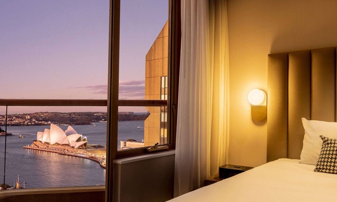 The Rocks Apartment | The Sebel Quay West Suites Sydney