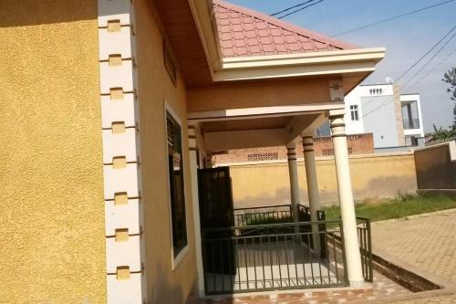 Kinazi House | The Secret Inn Guest House Nyamata