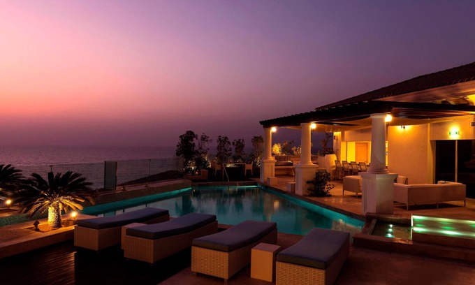 Abu Dhabi Hotel | The St. Regis Saadiyat Island Resort, Abu Dhabi