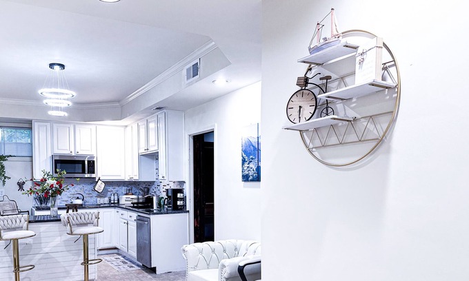 Canton House | The Sublime Suite: Your Exclusive 1BR Haven